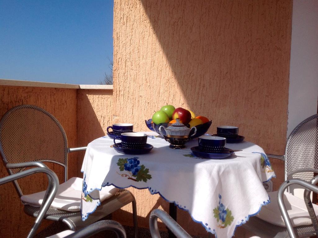 Apartments Krizine Umag Bilik gambar